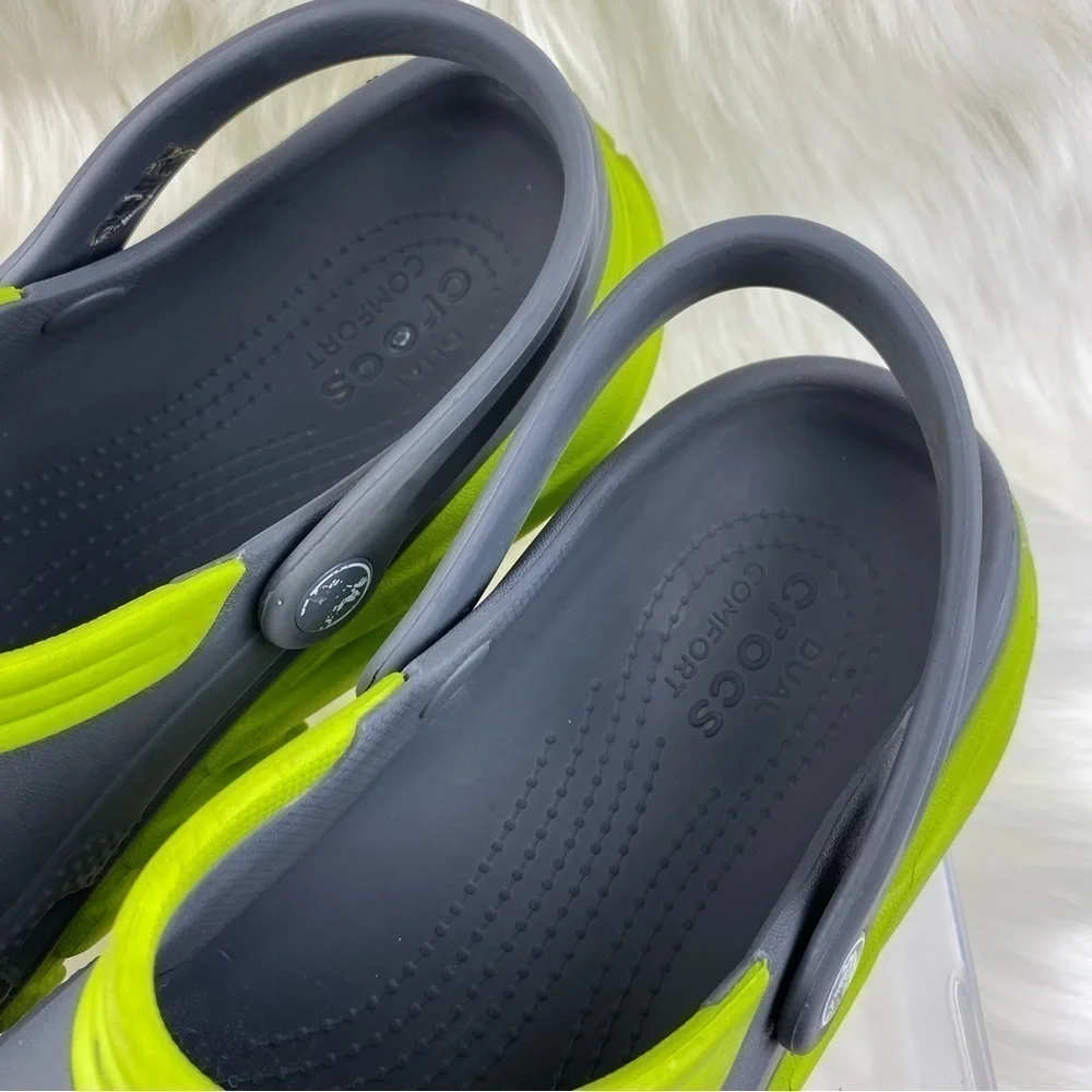 CROCS UNISEX GRAY-GREEN DUET MAX CLOG SHOES SIZE 10M 12W